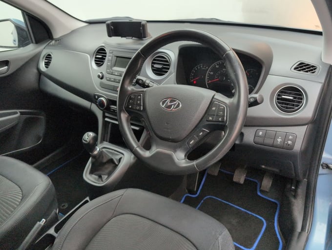 2025 Hyundai I10