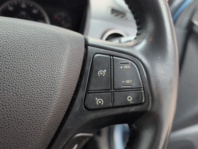 2025 Hyundai I10