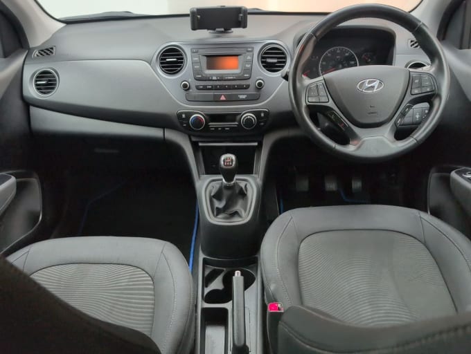 2025 Hyundai I10