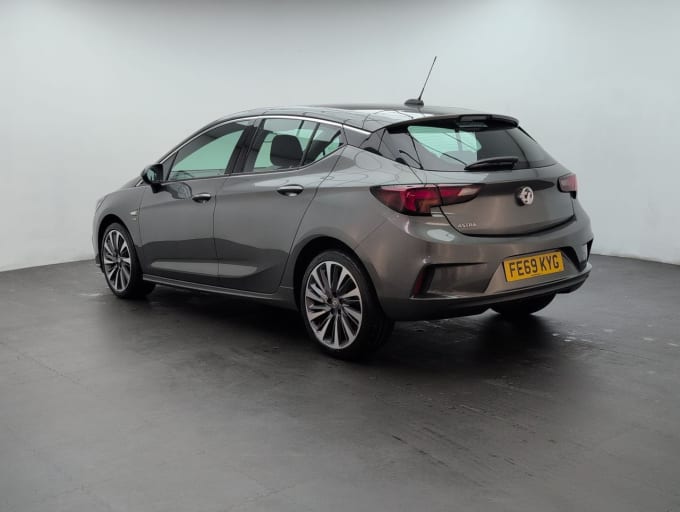 2025 Vauxhall Astra