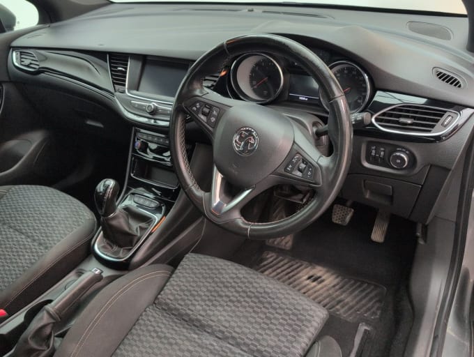 2025 Vauxhall Astra