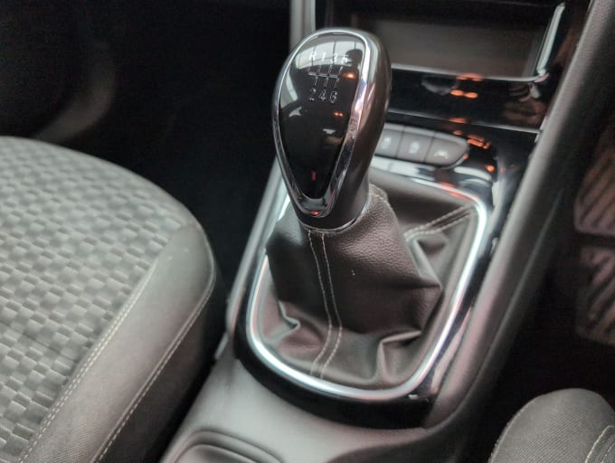 2025 Vauxhall Astra