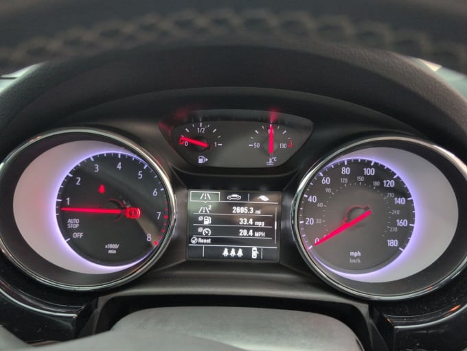 2025 Vauxhall Astra