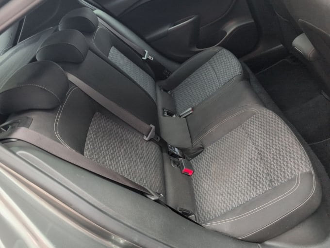 2025 Vauxhall Astra