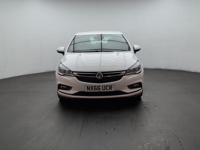2025 Vauxhall Astra