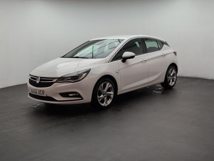 2025 Vauxhall Astra
