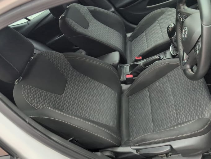 2025 Vauxhall Astra