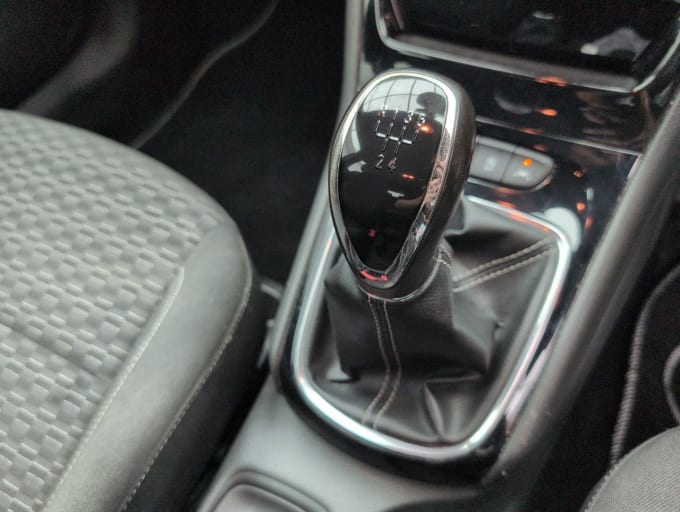 2025 Vauxhall Astra
