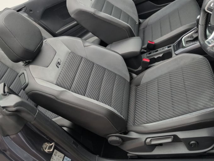 2025 Volkswagen T-roc
