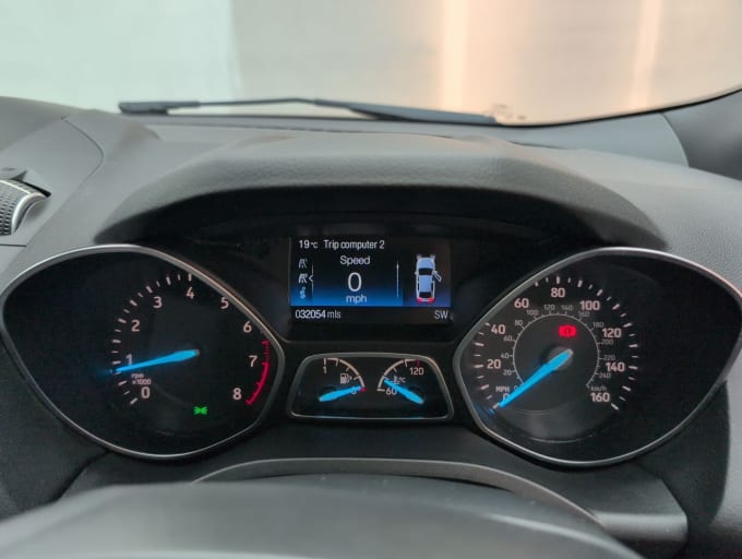 2025 Ford Kuga