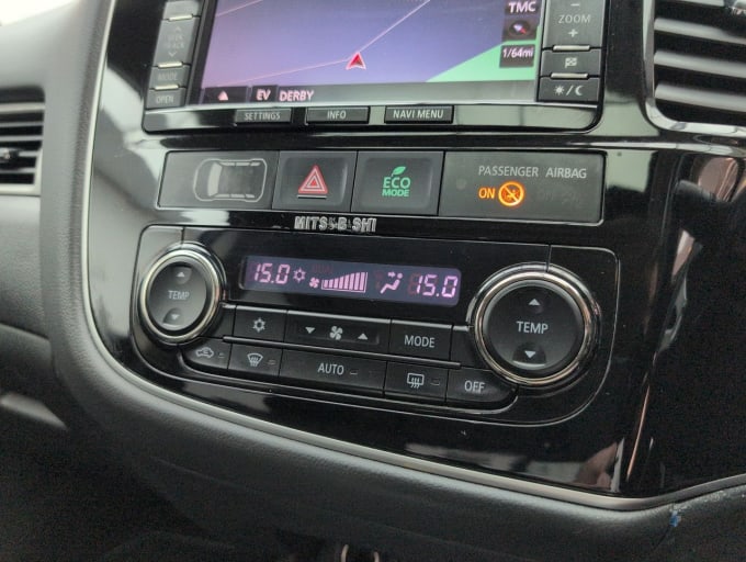 2025 Mitsubishi Outlander
