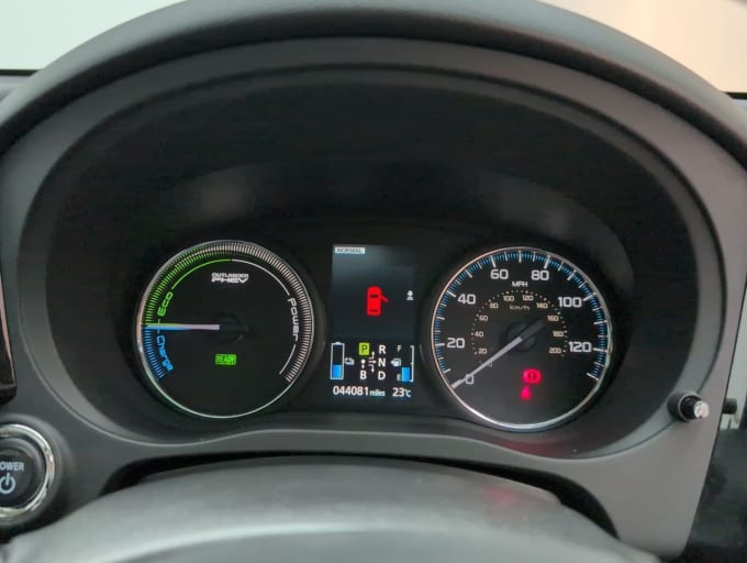 2025 Mitsubishi Outlander