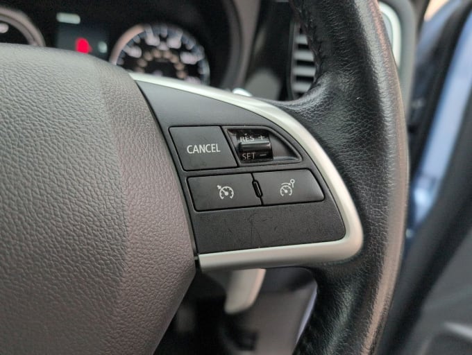 2025 Mitsubishi Outlander