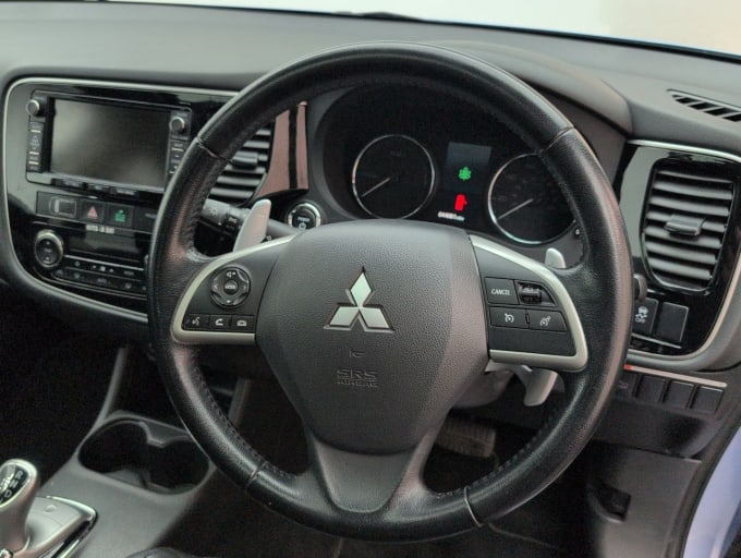 2025 Mitsubishi Outlander