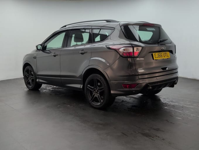 2025 Ford Kuga