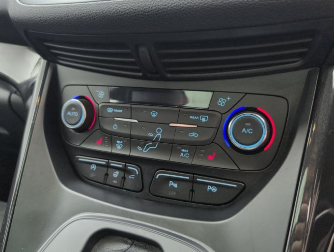 2025 Ford Kuga