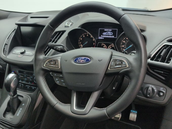 2025 Ford Kuga