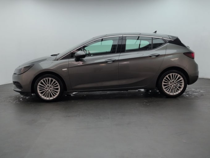 2025 Vauxhall Astra
