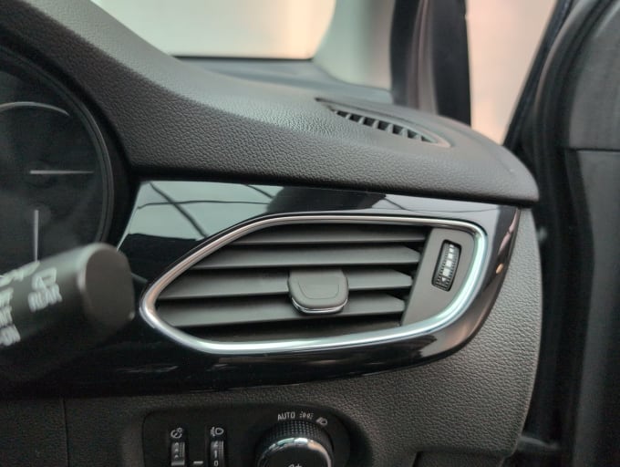 2025 Vauxhall Astra