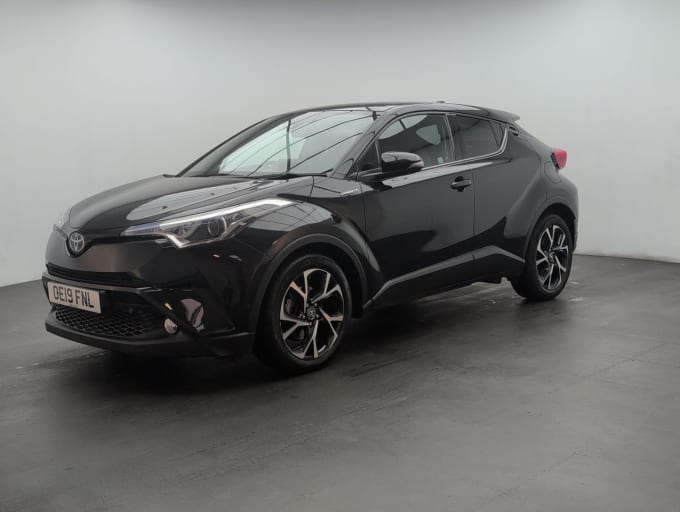2025 Toyota C-hr
