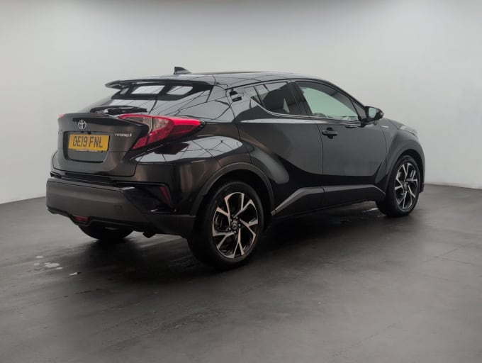 2025 Toyota C-hr