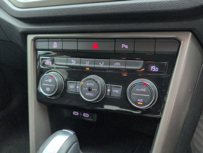2025 Volkswagen T-roc