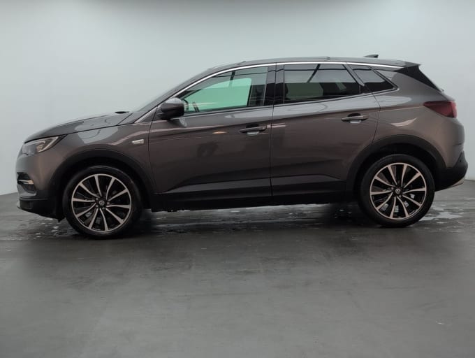 2025 Vauxhall Grandland X