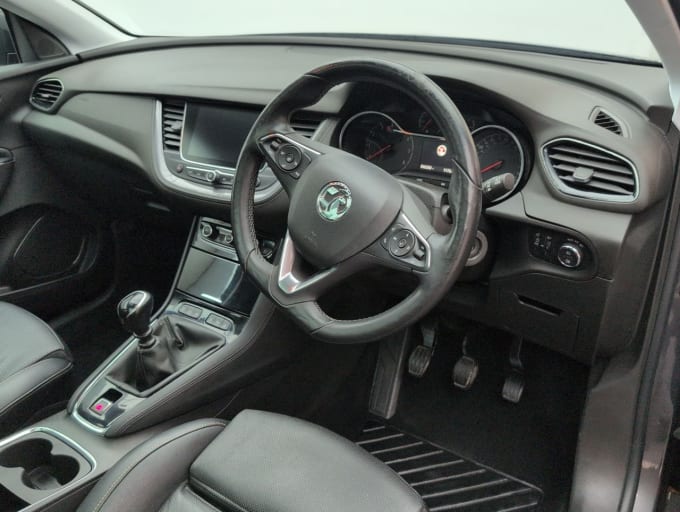 2025 Vauxhall Grandland X