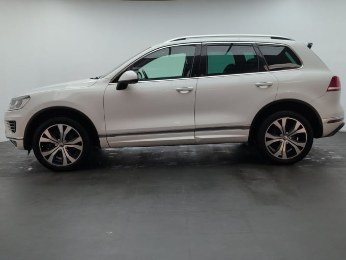 2025 Volkswagen Touareg