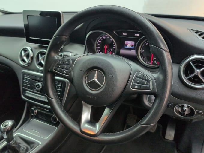 2025 Mercedes-benz Gla Class