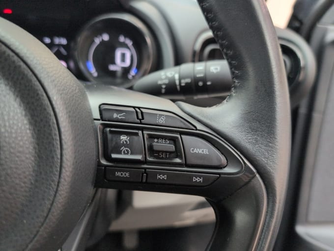 2025 Toyota Yaris