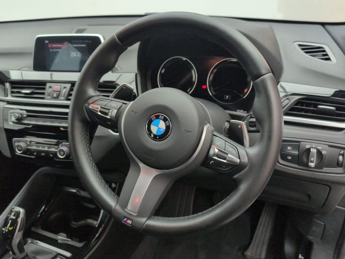 2025 BMW X1