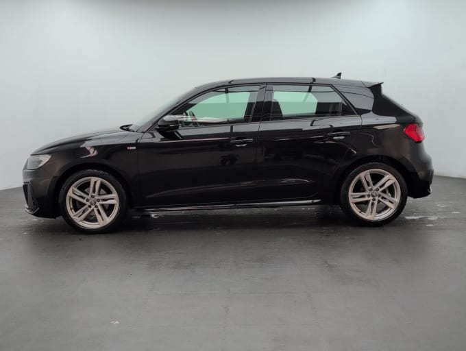 2025 Audi A1
