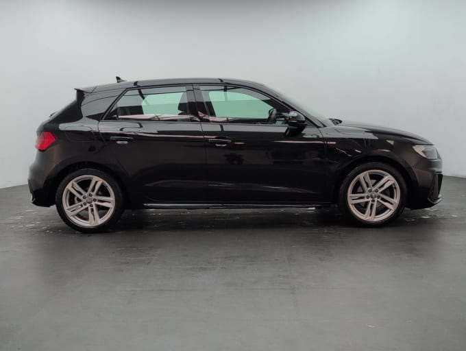 2025 Audi A1