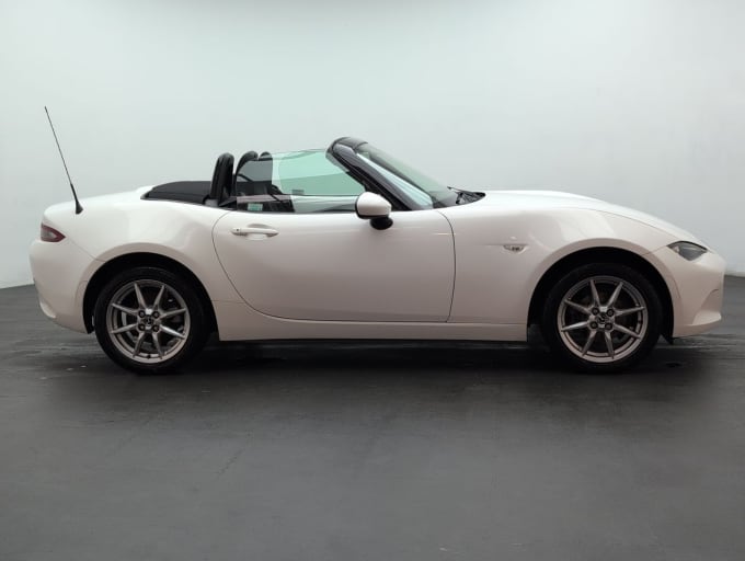 2025 Mazda Mx-5