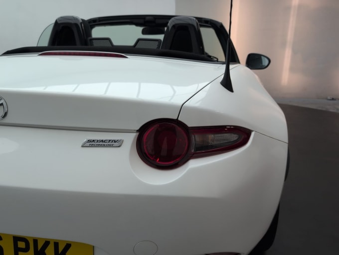 2025 Mazda Mx-5