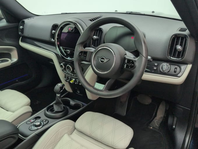 2025 Mini Countryman