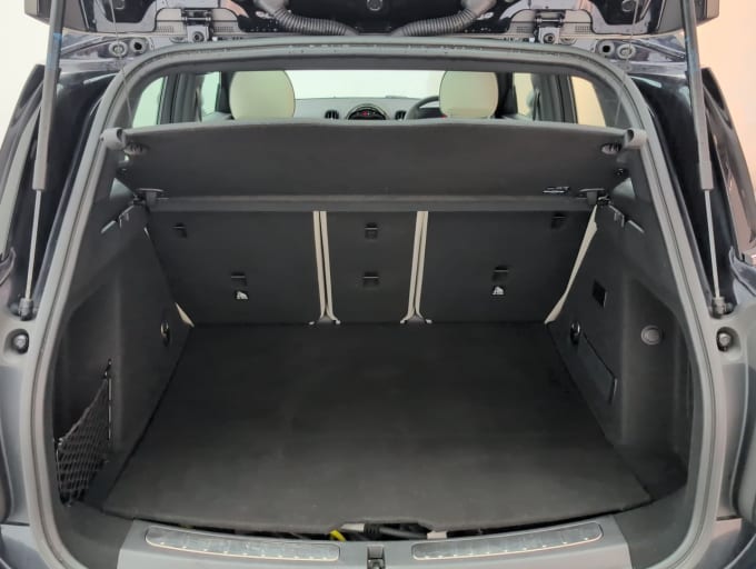 2025 Mini Countryman
