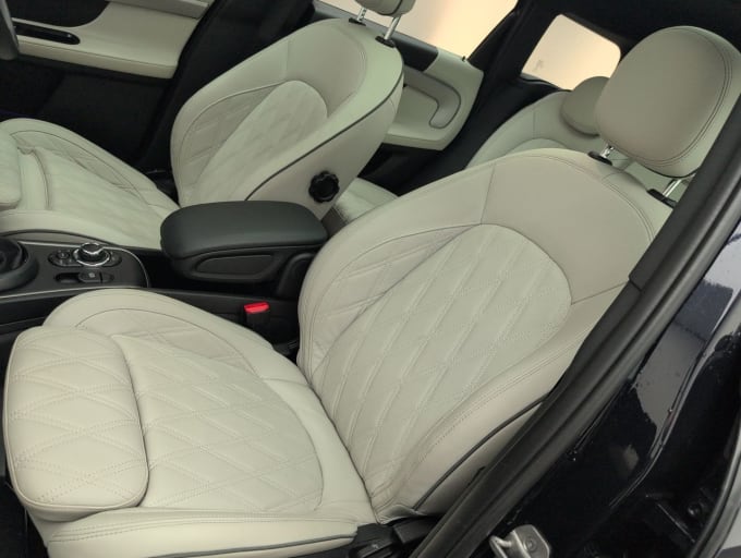 2025 Mini Countryman