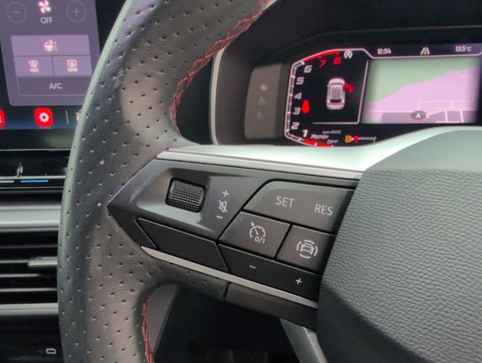 2025 Seat Leon
