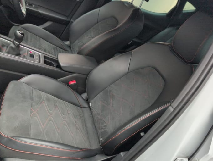 2025 Seat Leon