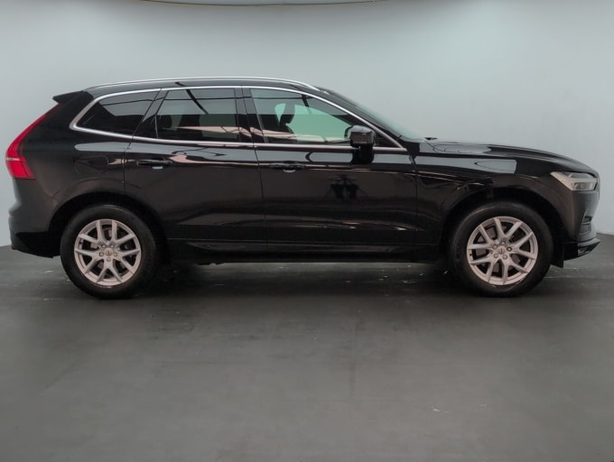 2025 Volvo Xc60