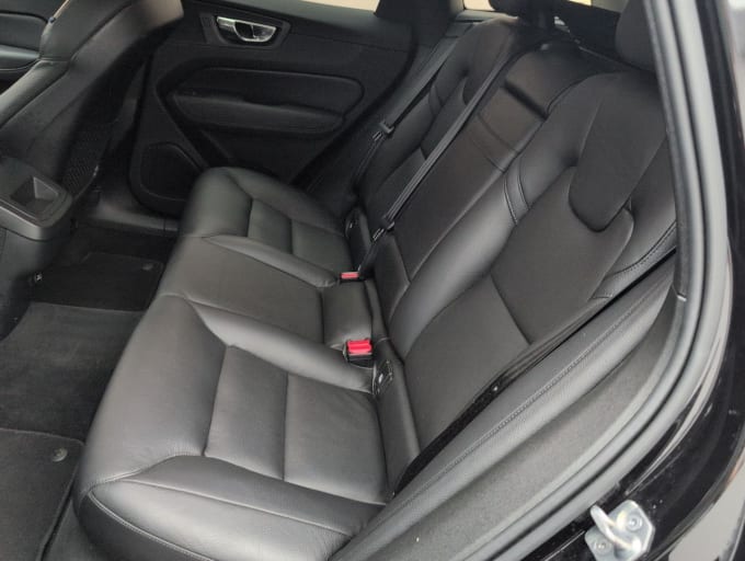 2025 Volvo Xc60