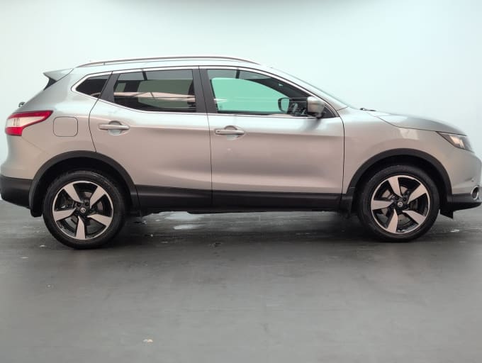 2017 Nissan Qashqai