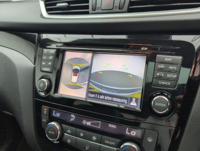 2017 Nissan Qashqai