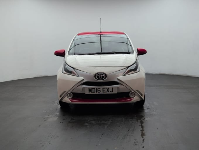 2025 Toyota Aygo
