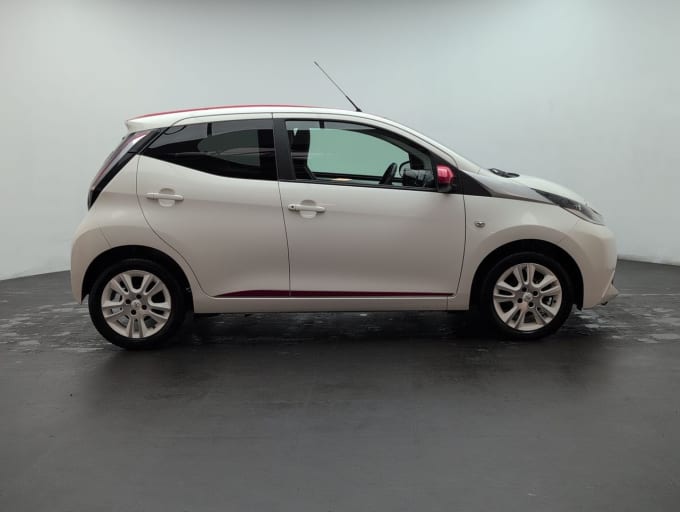 2025 Toyota Aygo