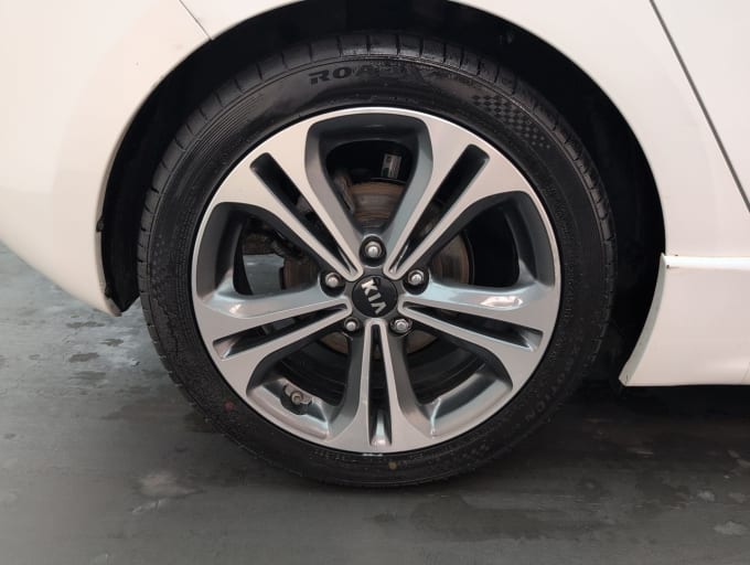 2025 Kia Ceed