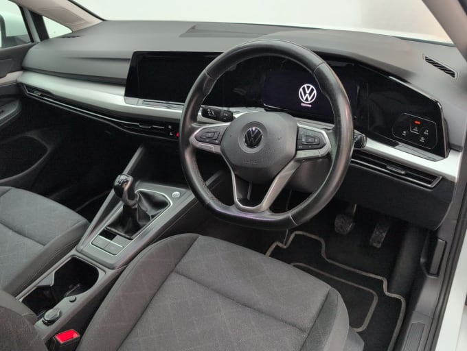 2025 Volkswagen Golf