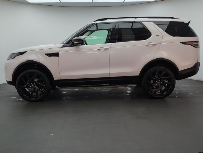 2025 Land Rover Discovery